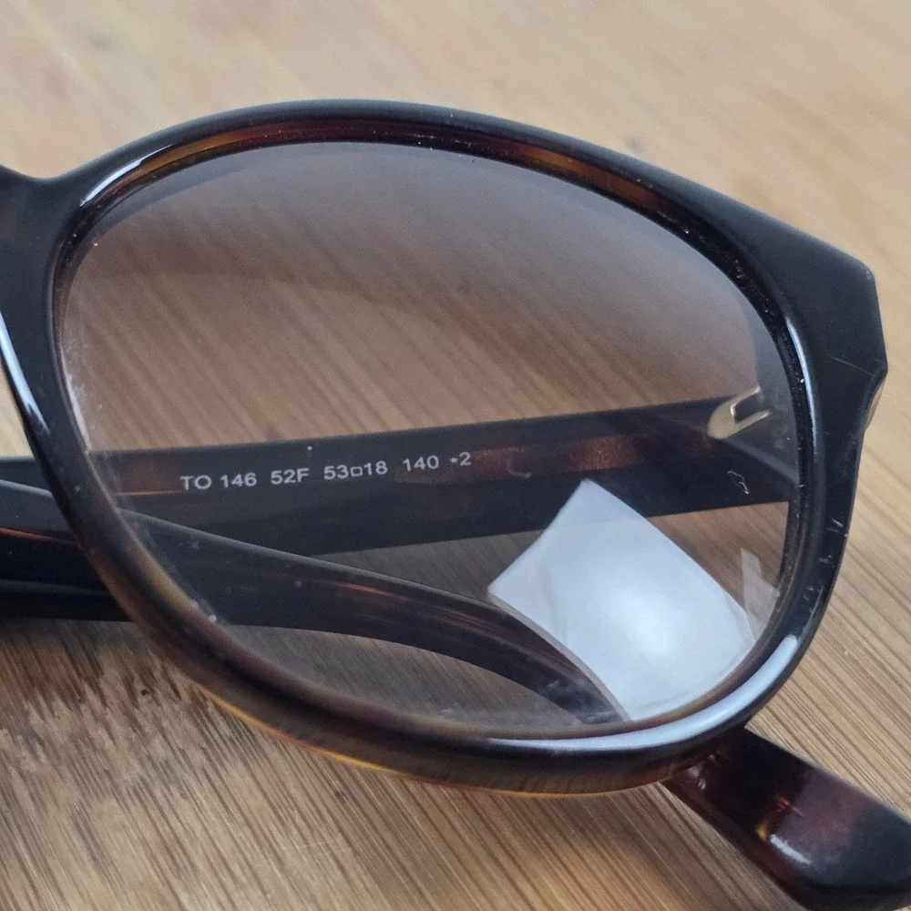 Tod's TO 146 52F Sunglasses Womens 53-18 Brown Tortoise Cat Eye Gradient Italy